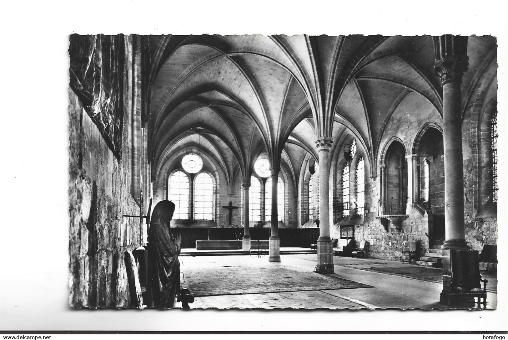 CPA PHOTO  DPT 95 ASNIERES ABBAYE DE ROYAUMONT, ANCIEN REFECTOIRE En 1967! - Asnières-sur-Oise