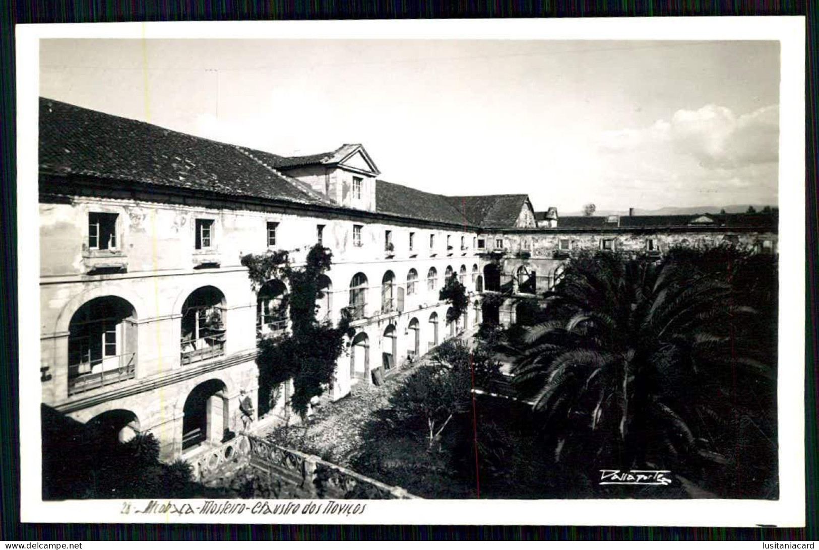 ALCOBAÇA - Mosteiro - Claustro Dos Noviços. (Ed. LOTY Nº 28)carte Postale - Leiria