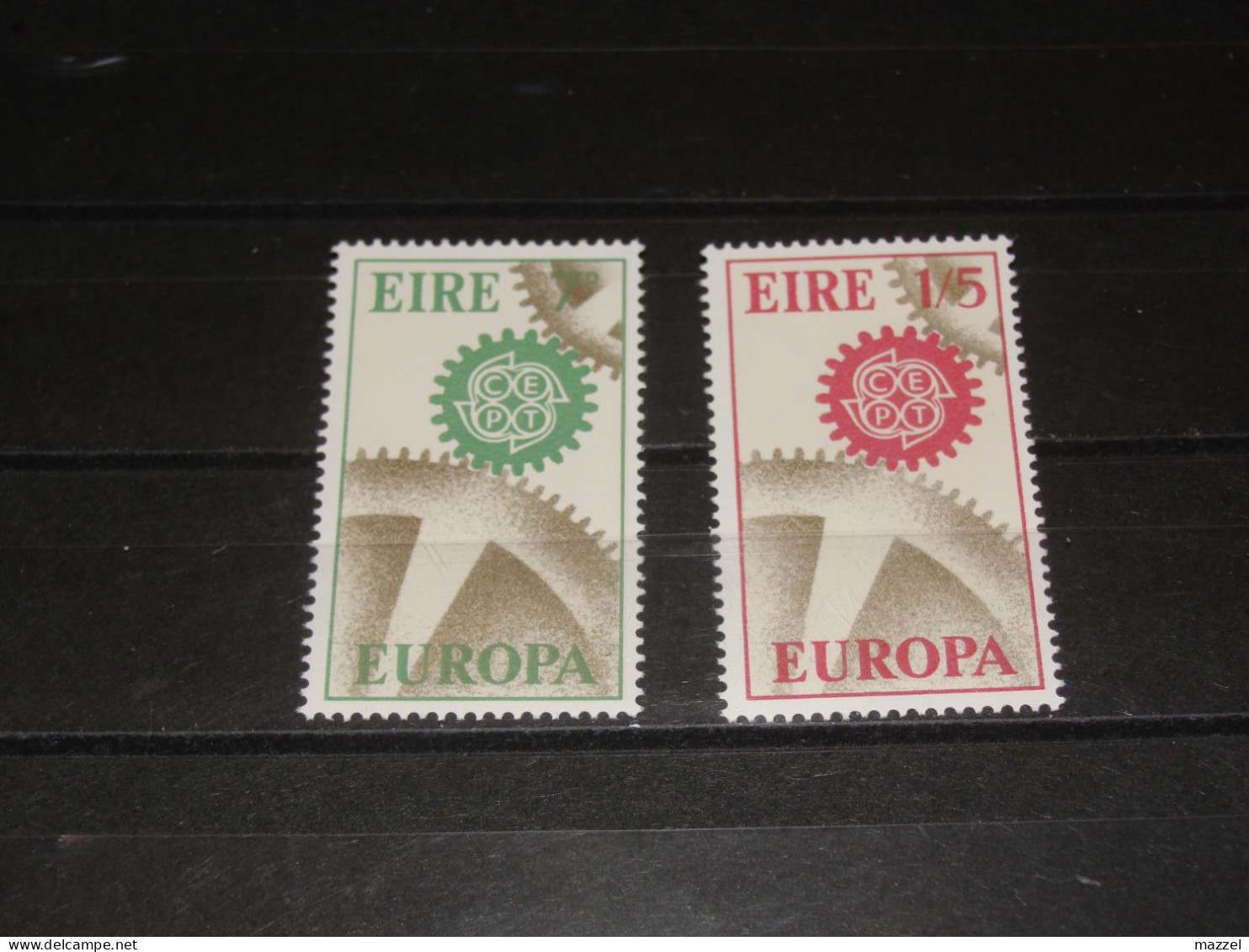 IERLAND,  SERIE  192-193  POSTFRIS ( MNH) - Unused Stamps