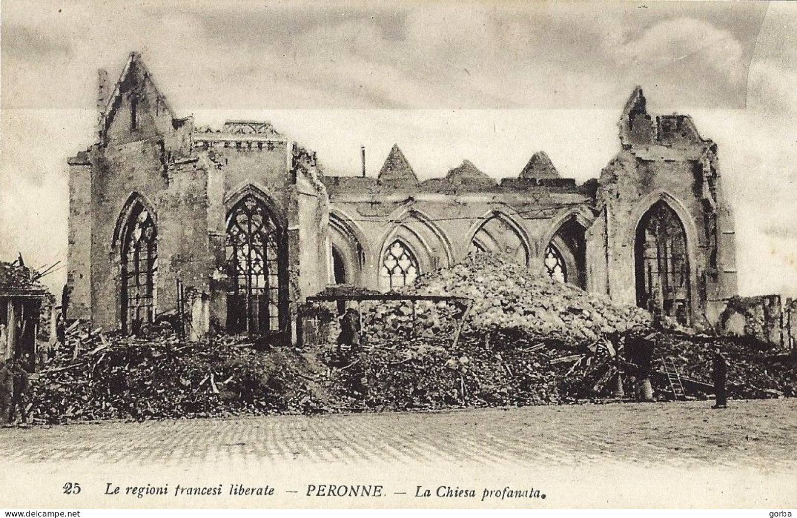 *CPA Italienne - 80 - PERONNE - La Chiesa Profanata - L'église En Ruine - Peronne