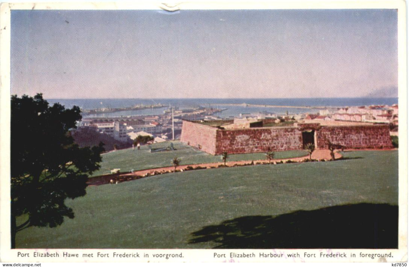 Port Elizabeth Harbour With Fort Frederick - Zuid-Afrika