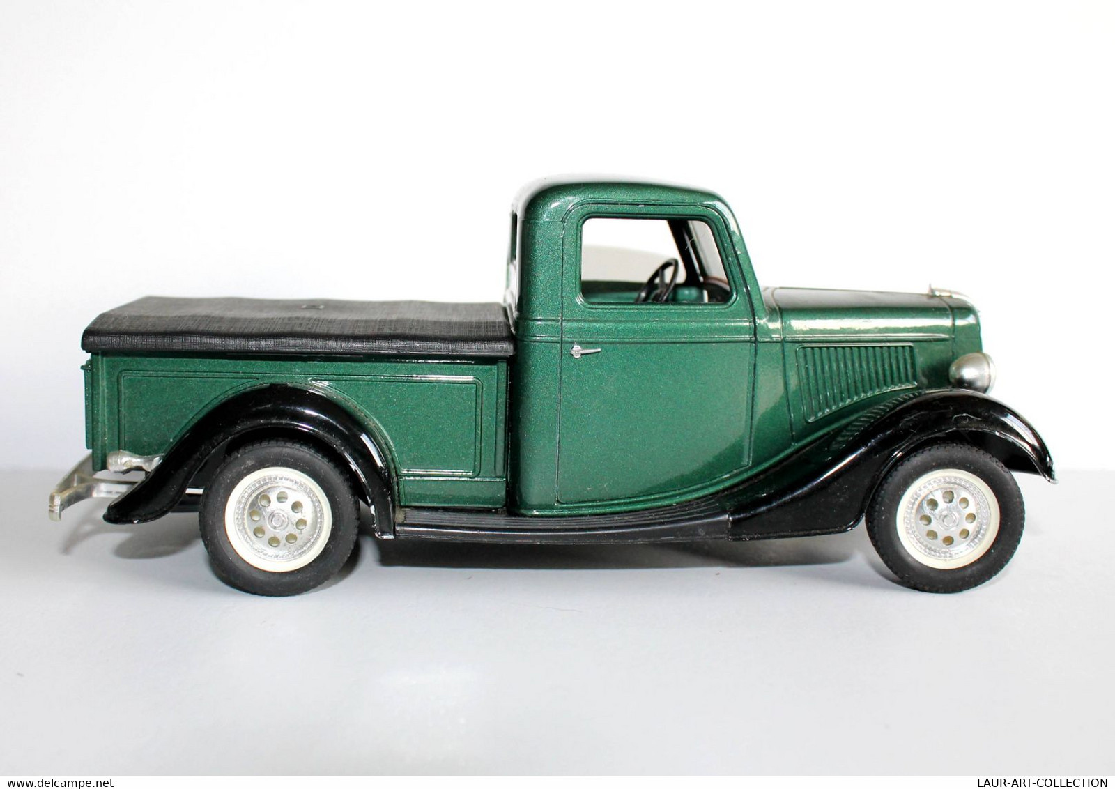 SOLIDO - FORD V8 - PICK-UP PICKUP - ECH 1/19 - VOITURE MINIATURE MADE IN FRANCE        (031221.6) - Solido