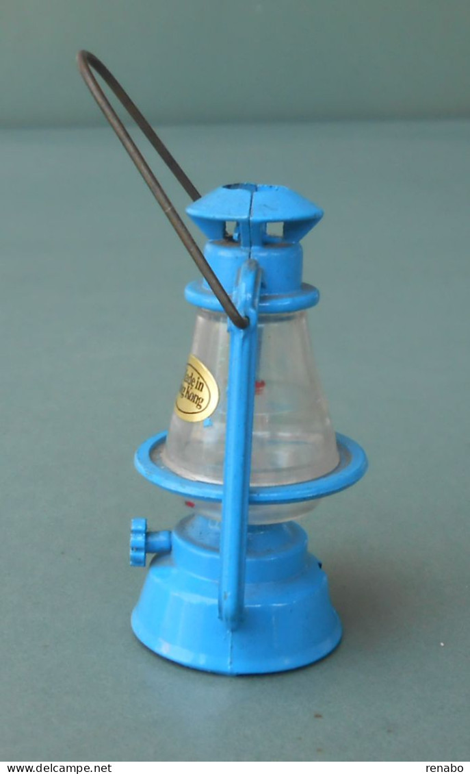 Blue Railroad Lantern , Rare, Made In Hong Kong. Temperamatite, Pencil-sharpener, Taille Crayon, Anspitzer. Never Used. - Other & Unclassified