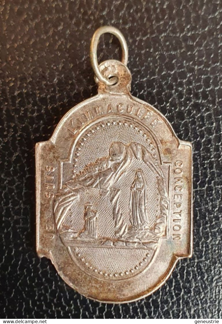 Pendentif Médaille Religieuse Fin XIXe Argent 800 "Notre-Dame De Lourdes" Religious Medal - Religión & Esoterismo