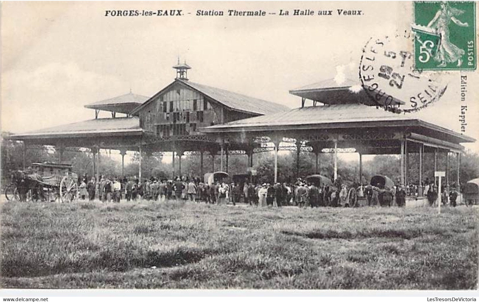 France - Forges Les Eaux - Station Thermale - Les Halles Des Veaux - Animé - Atellages - Carte Postale Ancienne - Forges Les Eaux