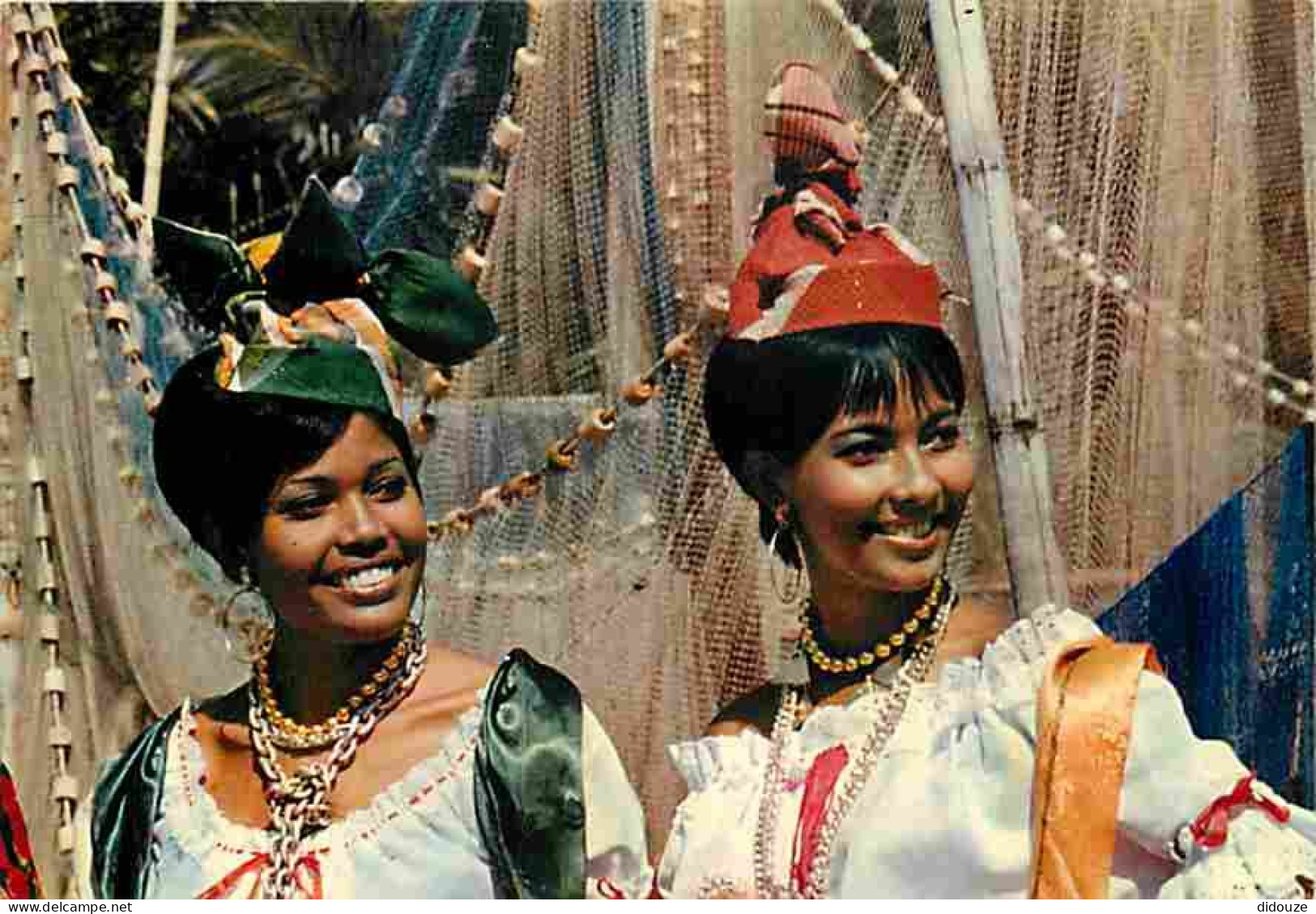 Antilles - Danseuses Du Groupe Loulou Boislaville - Folklore - Femmes - Carte Neuve - CPM - Voir Scans Recto-Verso - Altri & Non Classificati