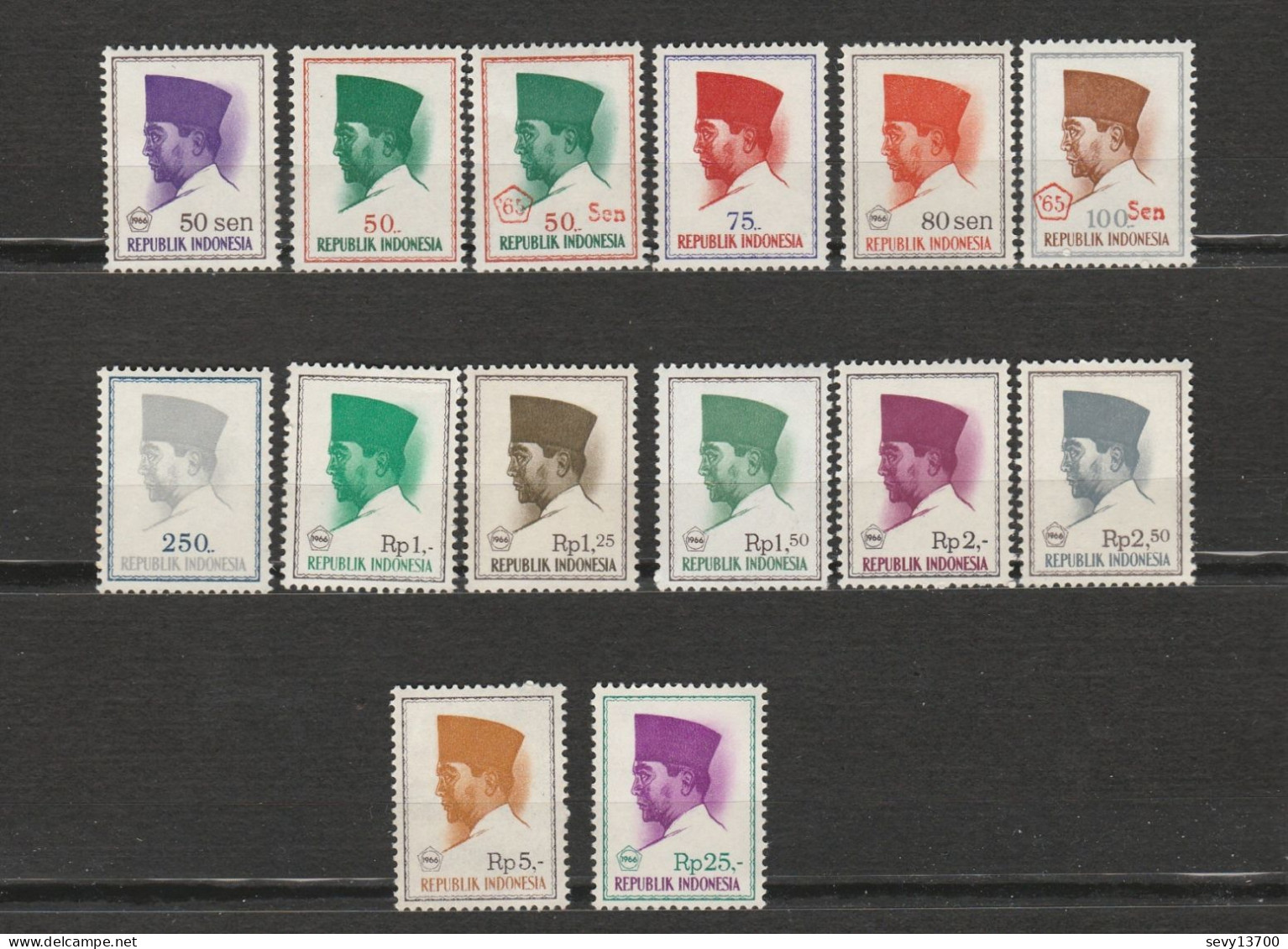 Indonésie Lot De 58 Timbres Président - Indonesien