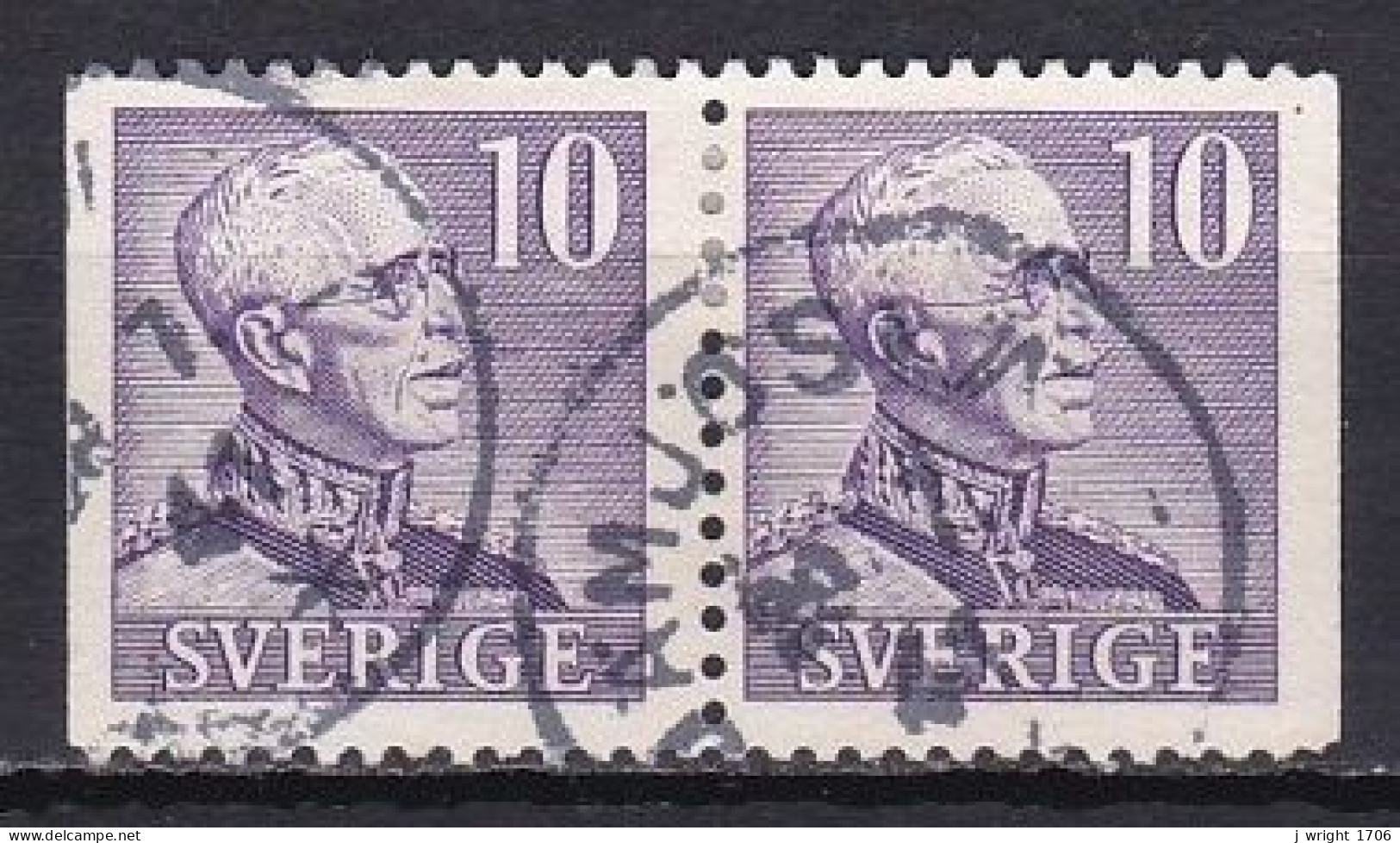 Sweden, 1939, King Gustaf V, 10ö/Violet Large '10'/Joined Pair, USED - Oblitérés