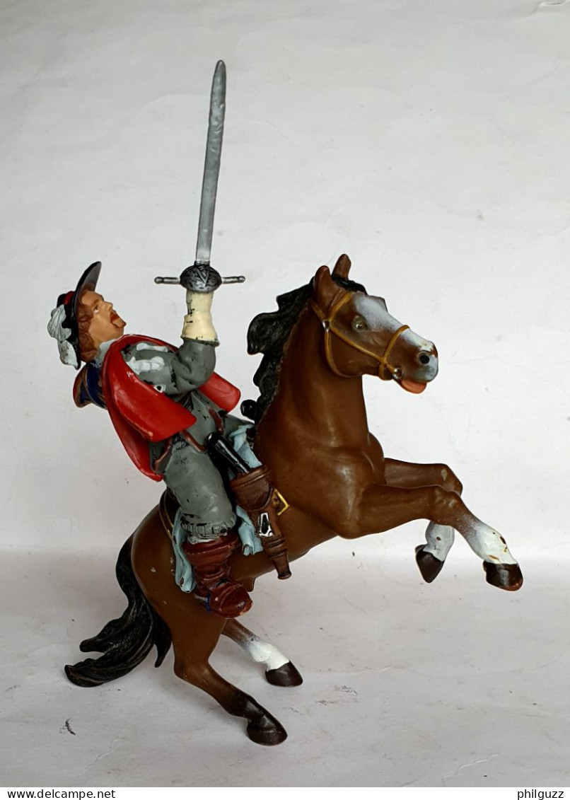 FIGURINE PAPO PERSONNAGE HISTORIQUE MOUSQUETAIRE PORTHOS A Cheval CAVALIER 2001 - Autres & Non Classés