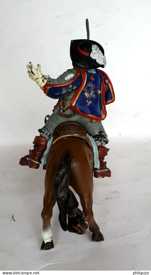 FIGURINE PAPO PERSONNAGE HISTORIQUE MOUSQUETAIRE PORTHOS A Cheval CAVALIER 2001 - Altri & Non Classificati