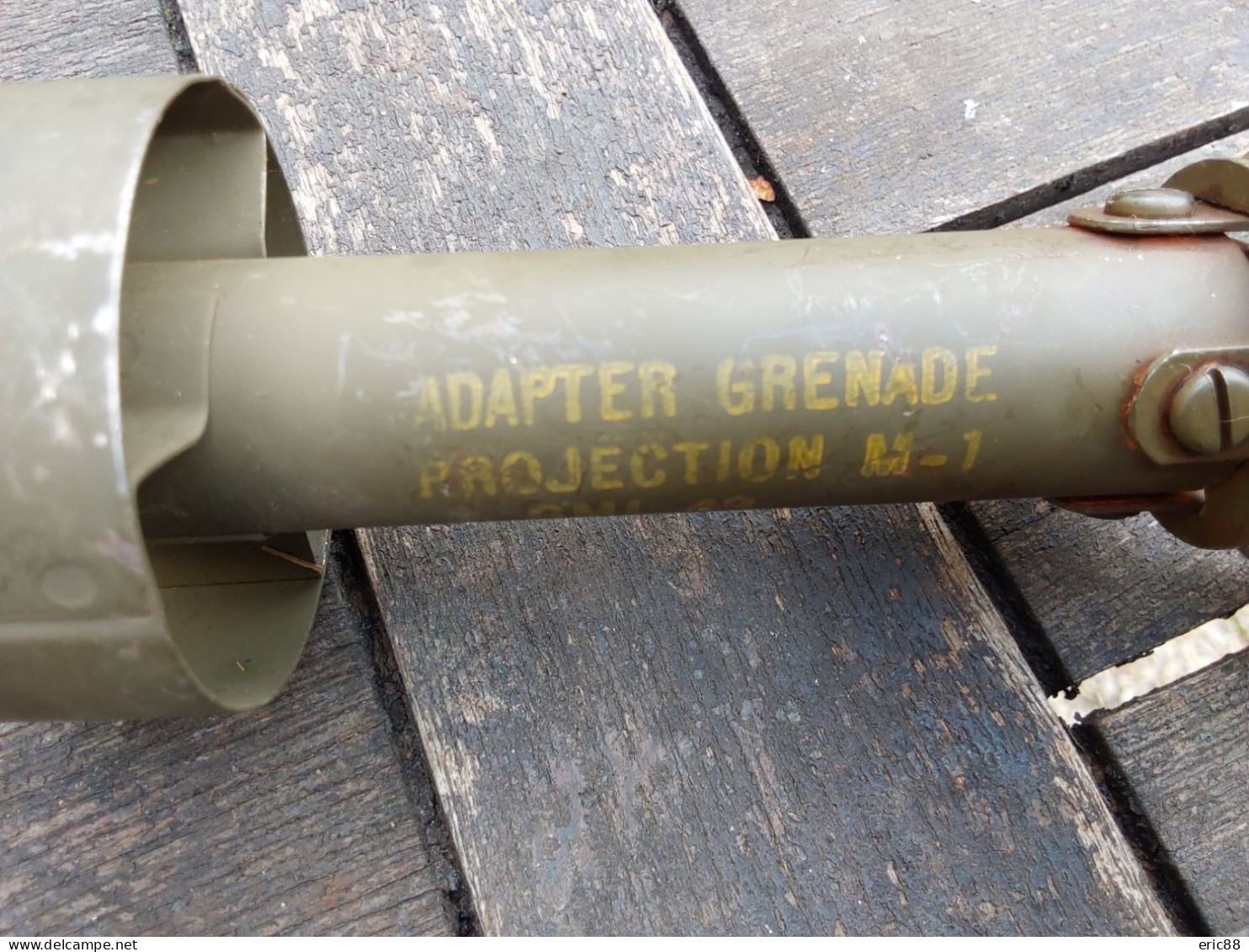 Adaptateur Pour Lancer La Grenade US Mk2 Ww2 Et Sa Cartouche  Propulsive Ww2 - Armas De Colección