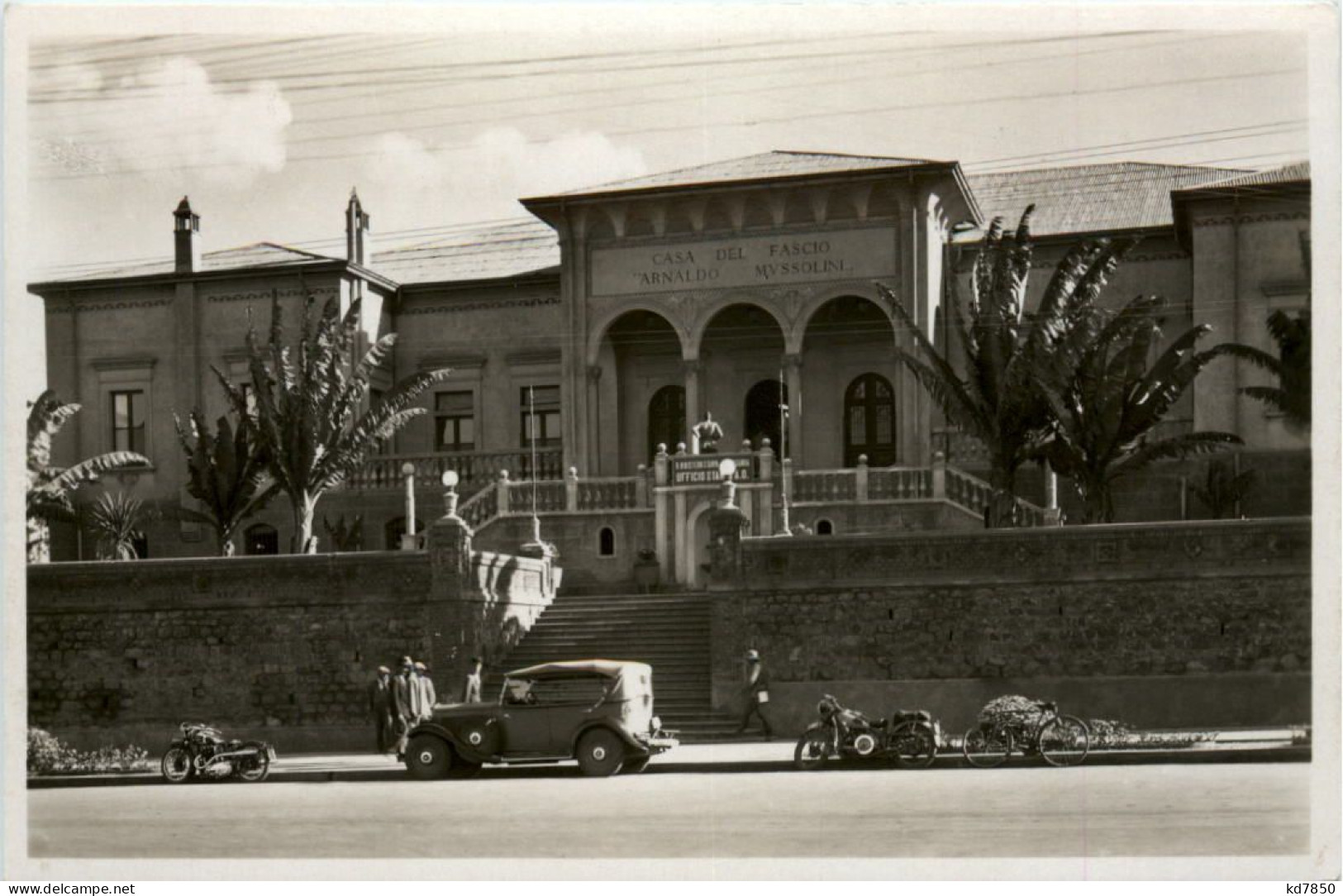 Asmara - Casa Del Fascio A Mussolini - Eritrea