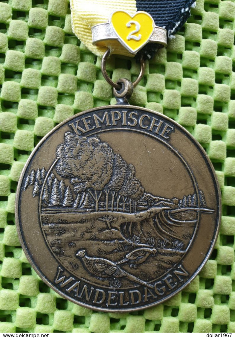 Medaile   : Kempische Wandeldagen, O.L.A.T. 3 Daagse, Brons  .-  Original Foto  !!  Medallion  Dutch - Andere & Zonder Classificatie