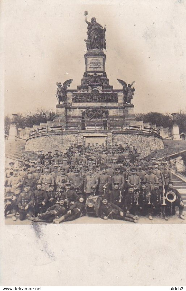 AK Foto Rüdesheim - Einheit Deutsche Soldaten Vor Dem Nationaldenkmal - Feldpost 1915  (68828) - Ruedesheim A. Rh.