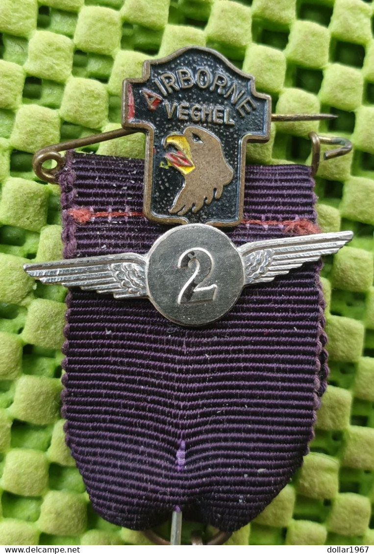 Medaile   :  Airborne Renkum Wandelpenning +2 , Pin.-  Original Foto  !!  Medallion  Dutch - Sonstige & Ohne Zuordnung