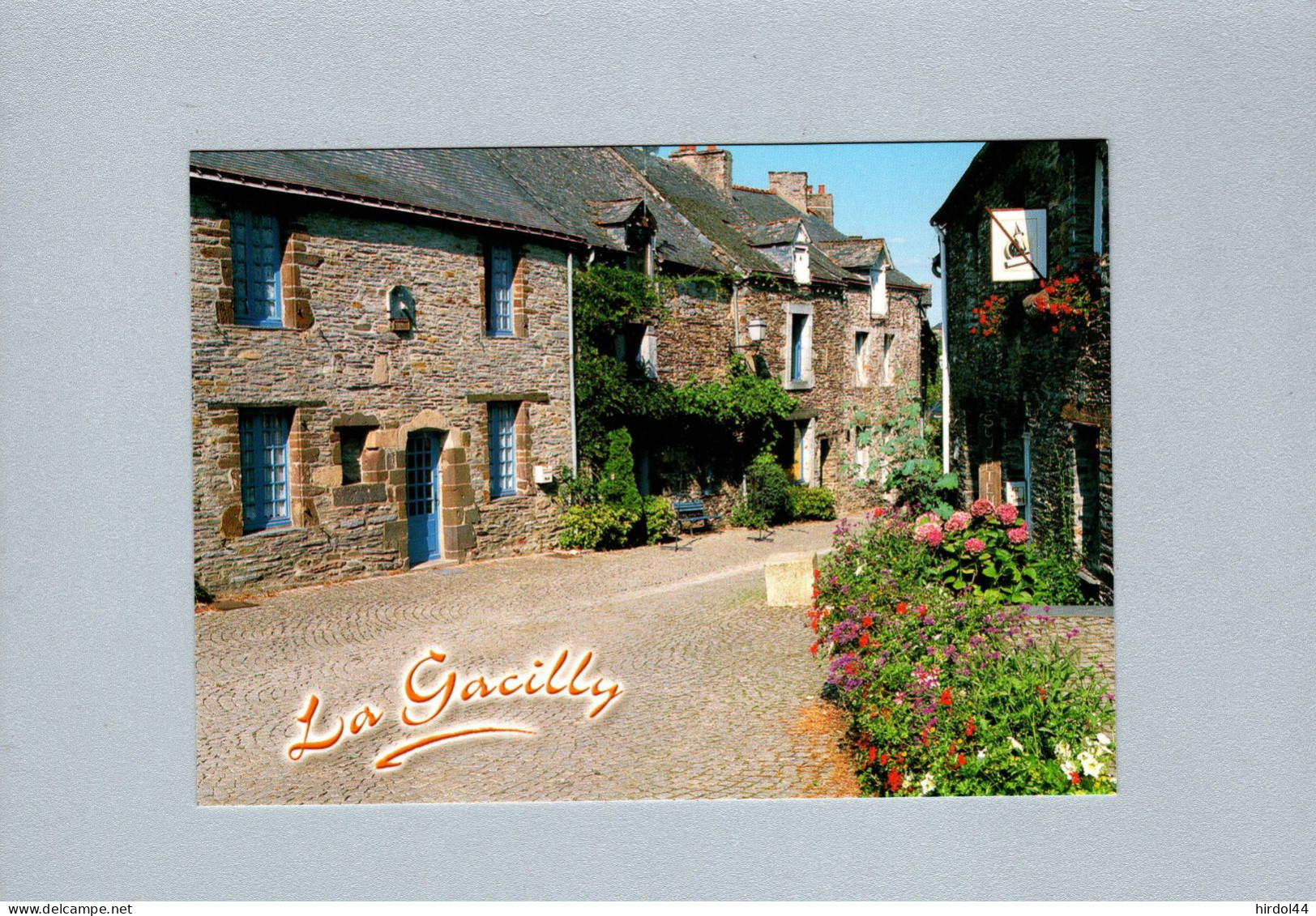 La Gacilly (56) : Le Charme Des Vieilles Maisons De Schiste De La Rue Saint Vincent - La Gacilly