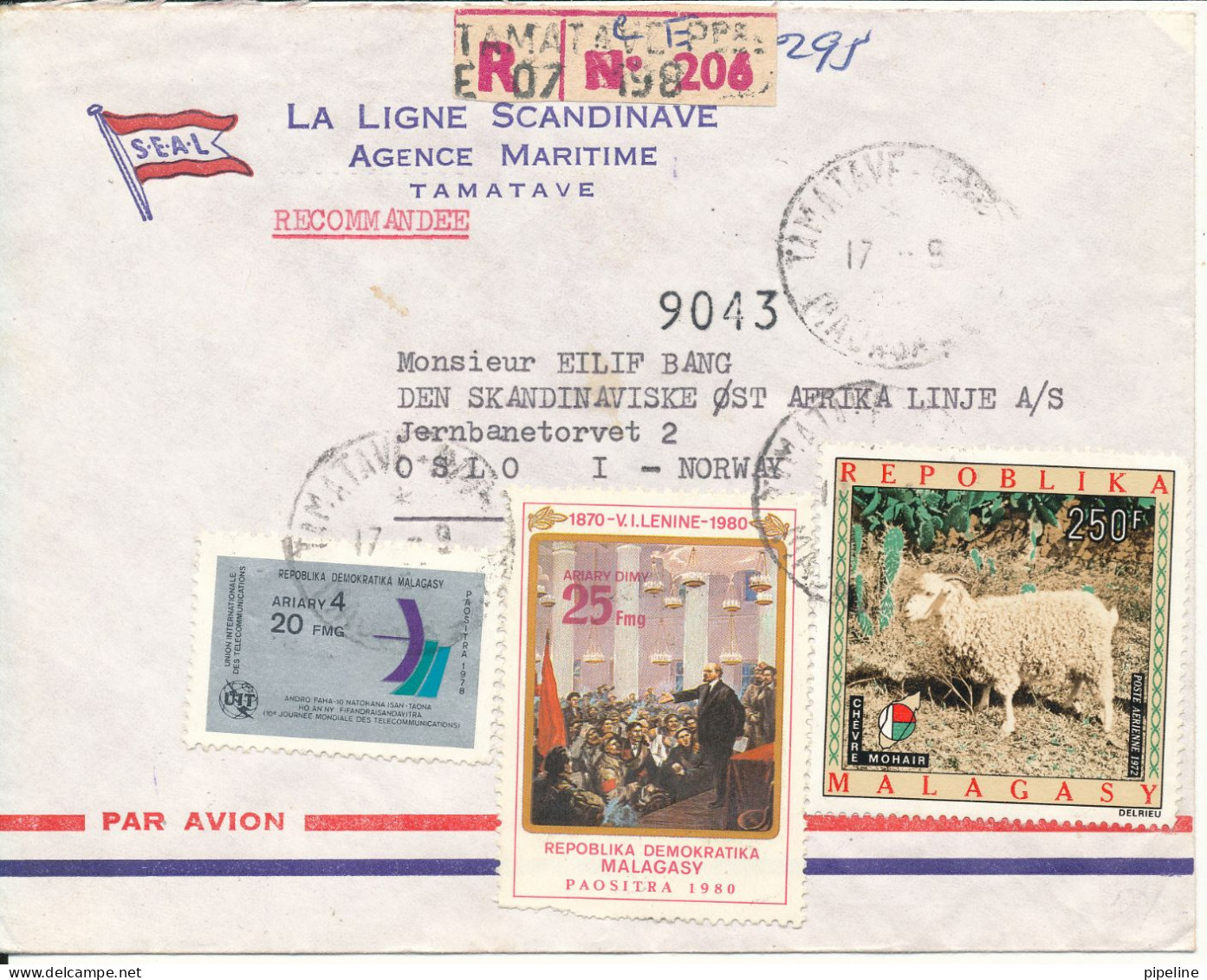 Madagascar Registered Air Mail Cover Sent To Norway 17-9-1982 ?? 1 Of The Stamps Is Damaged - Madagascar (1960-...)