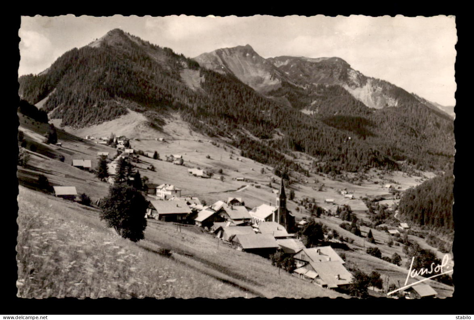 74 - CHATEL - VILLAGE ET CRETE DE LINGS - Châtel