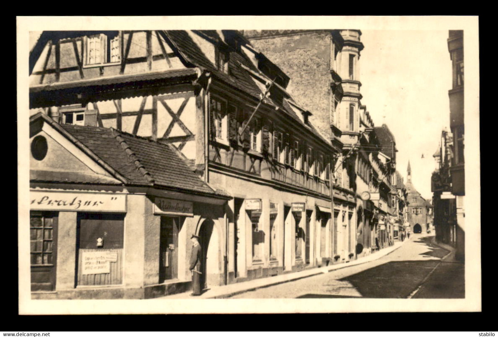 ALLEMAGNE - LAHR-BADEN - SCHWARZWALD - ADOLF-HITLER-STRASSE MIT ALTEM RATHAUS - Lahr