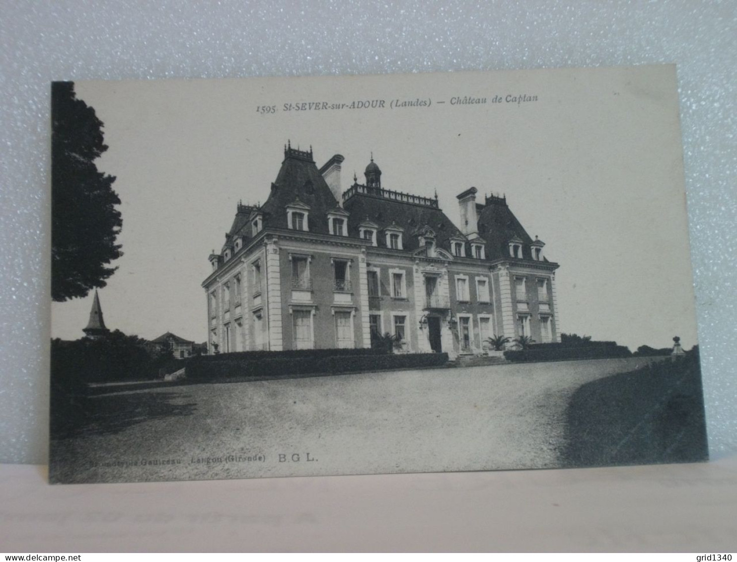 40 3103 LOT DE 3 CPA DIFFERENTES SUR LE CHATEAU DE CAPTAN A SAINT SEVER DANS LES LANDES - Castelli