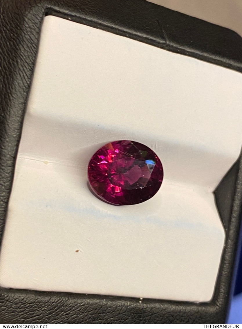 rhodolite Garnet 6.44 Carat . Certified Untreated loose gemstone from Sri Lanka