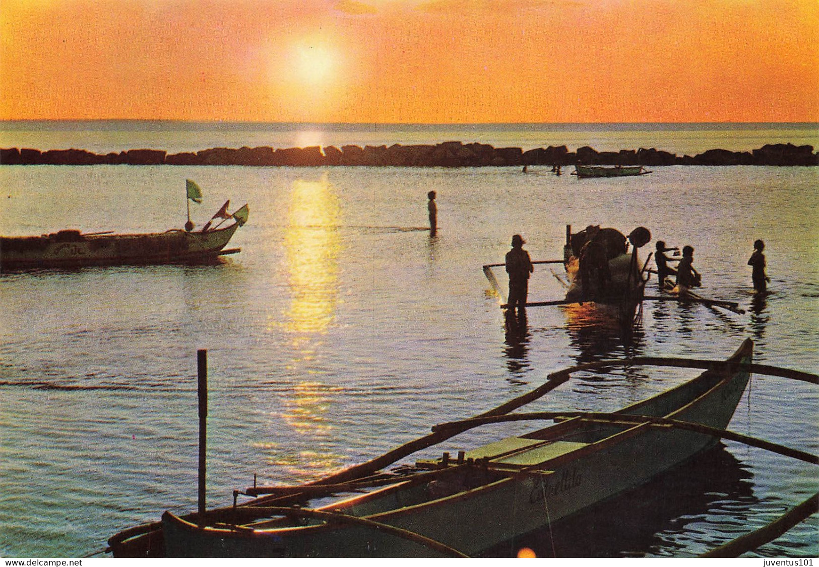 CPSM Philippines-Fisherman's Boat And Sunset     L2851 - Filipinas