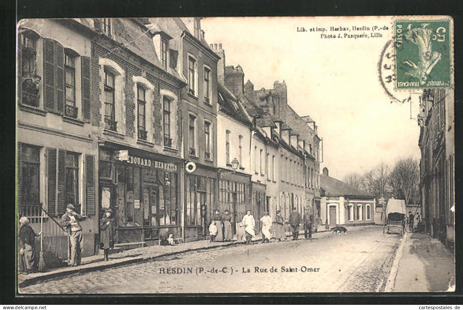 CPA Hesdin, La Rue De Saint-Omer  - Saint Omer