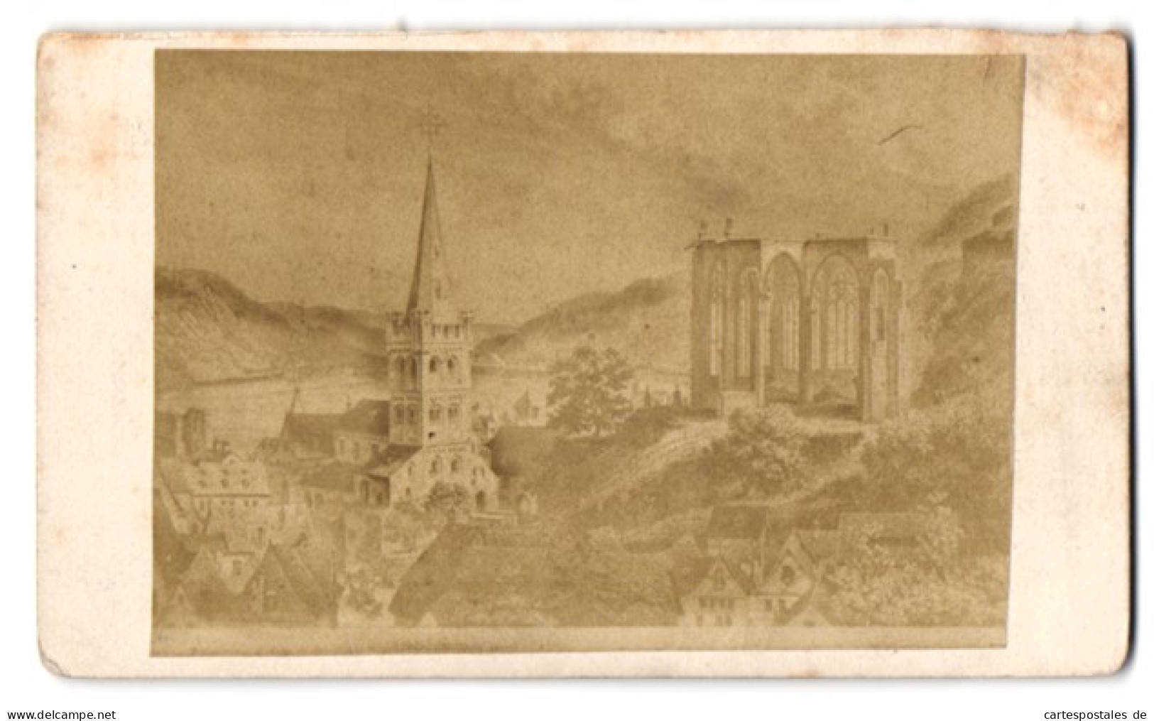 Fotografie Unbekannter Fotograf, Ansicht Bacharach, Blick Auf Den Ort Mit Kirche Und Ruine  - Orte