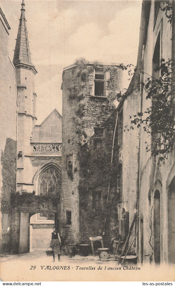 50 VALOGNES L ANCIEN CHÂTEAU - Valognes