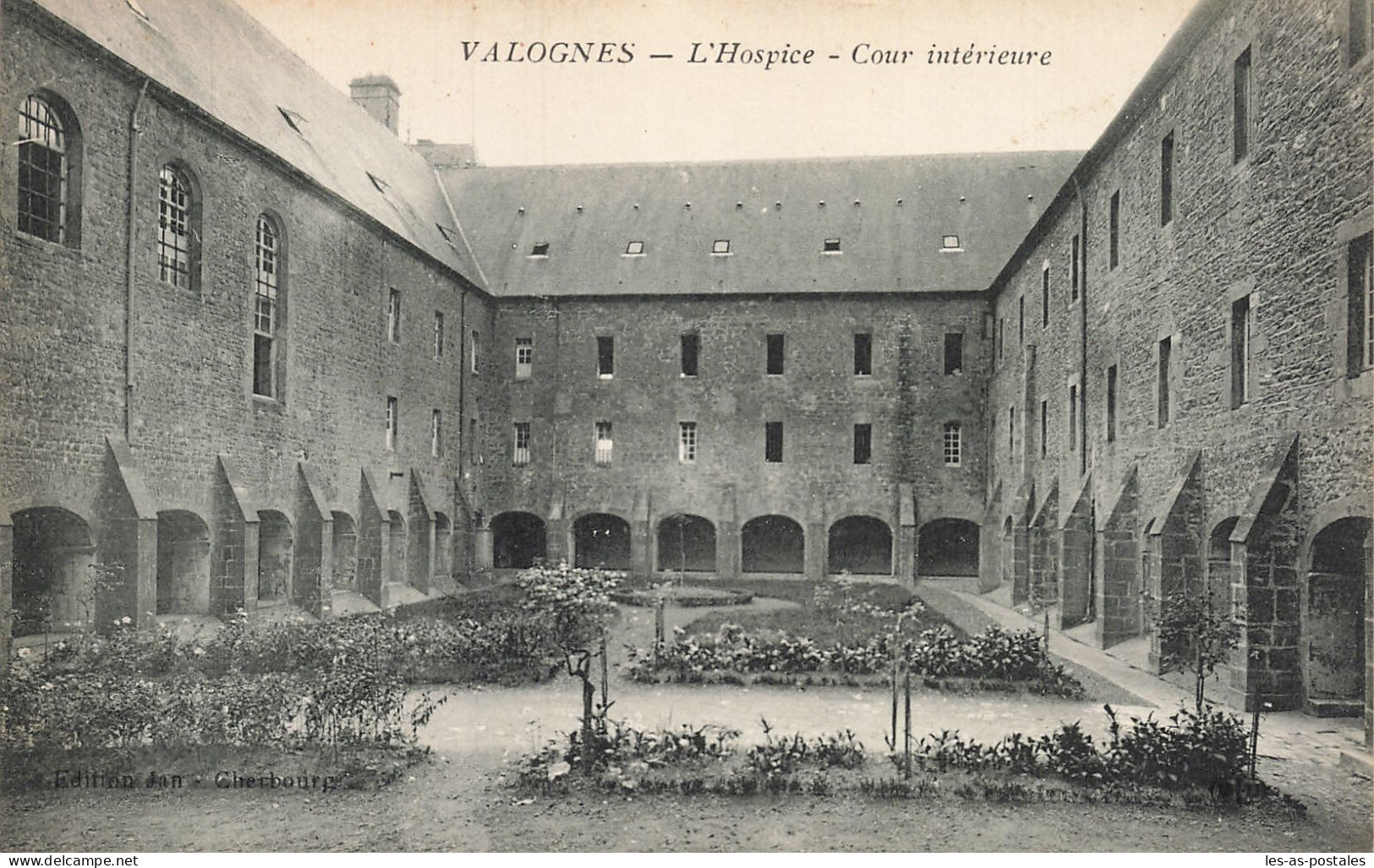 50 VALOGNES L HOSPICE - Valognes