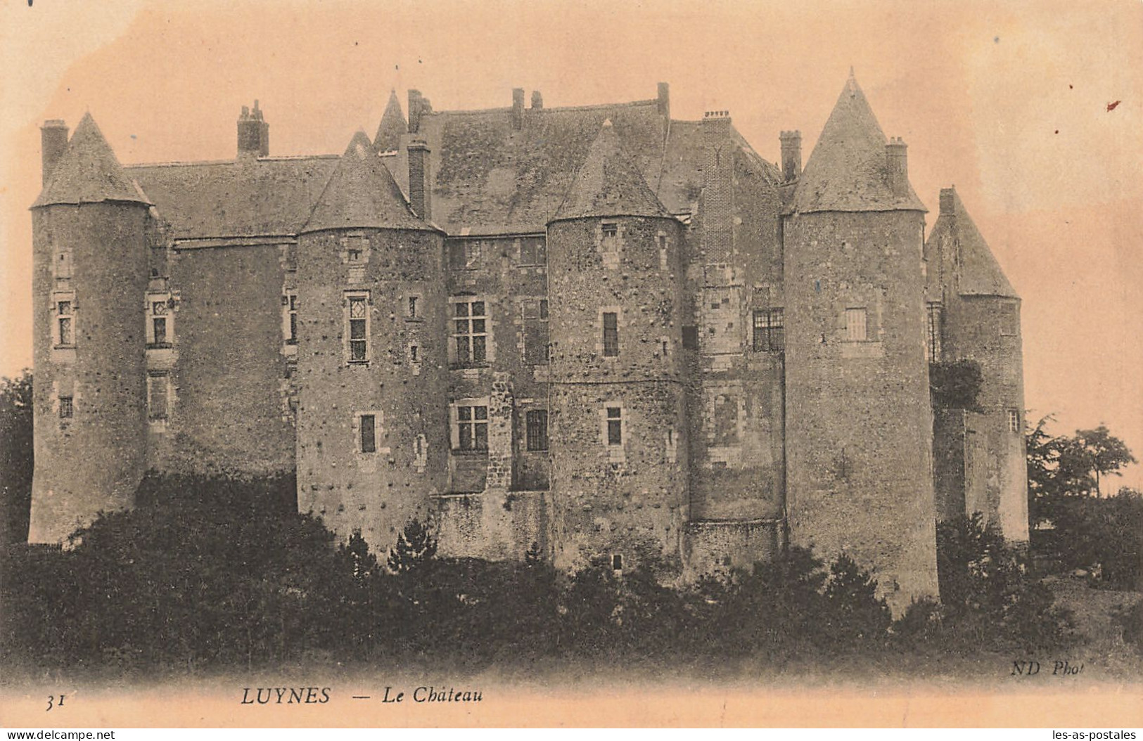 37 LUYNES LE CHÂTEAU - Luynes