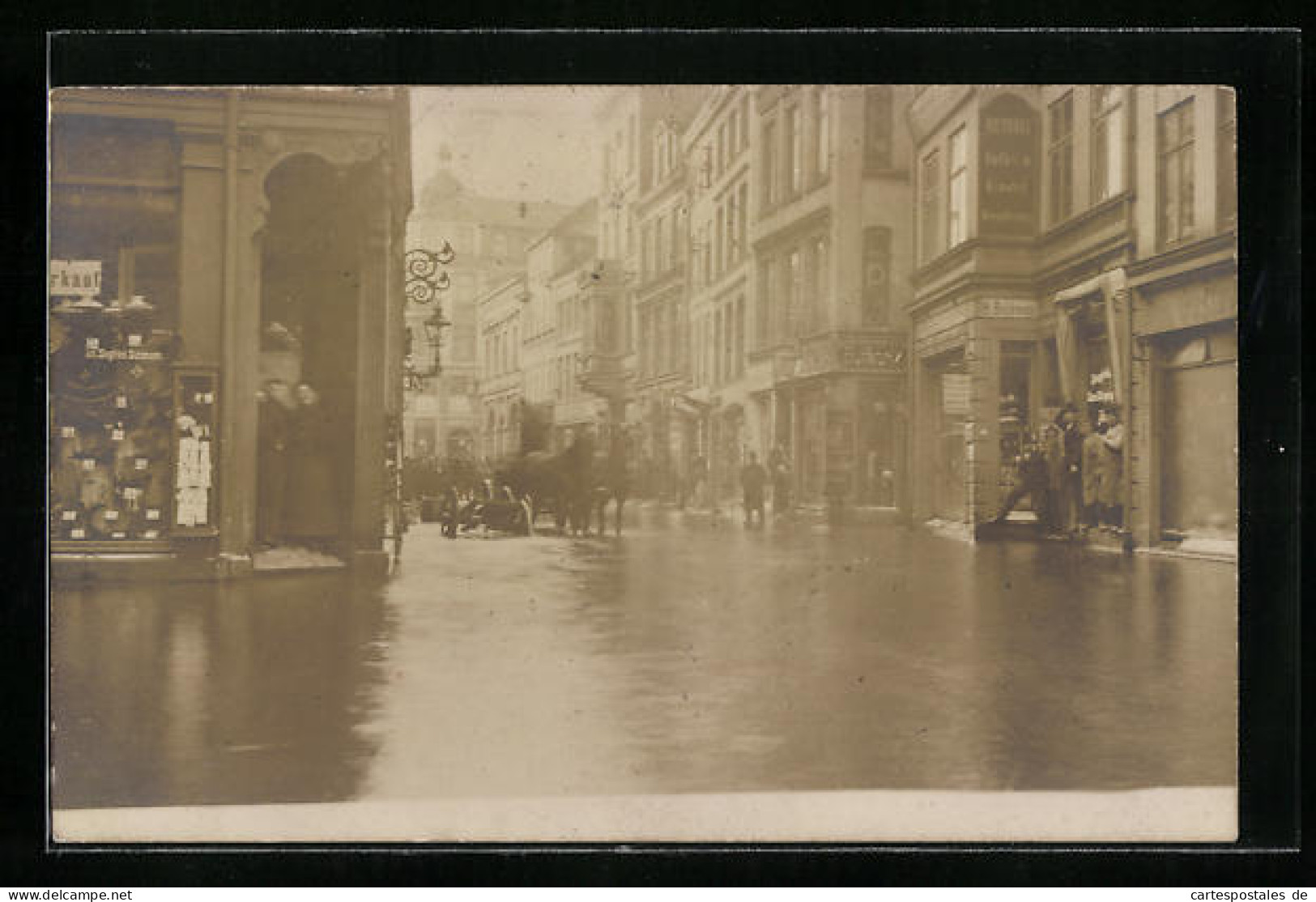 Foto-AK Kiel, Hochwasser In Der Holstenstrasse 1904  - Inondations