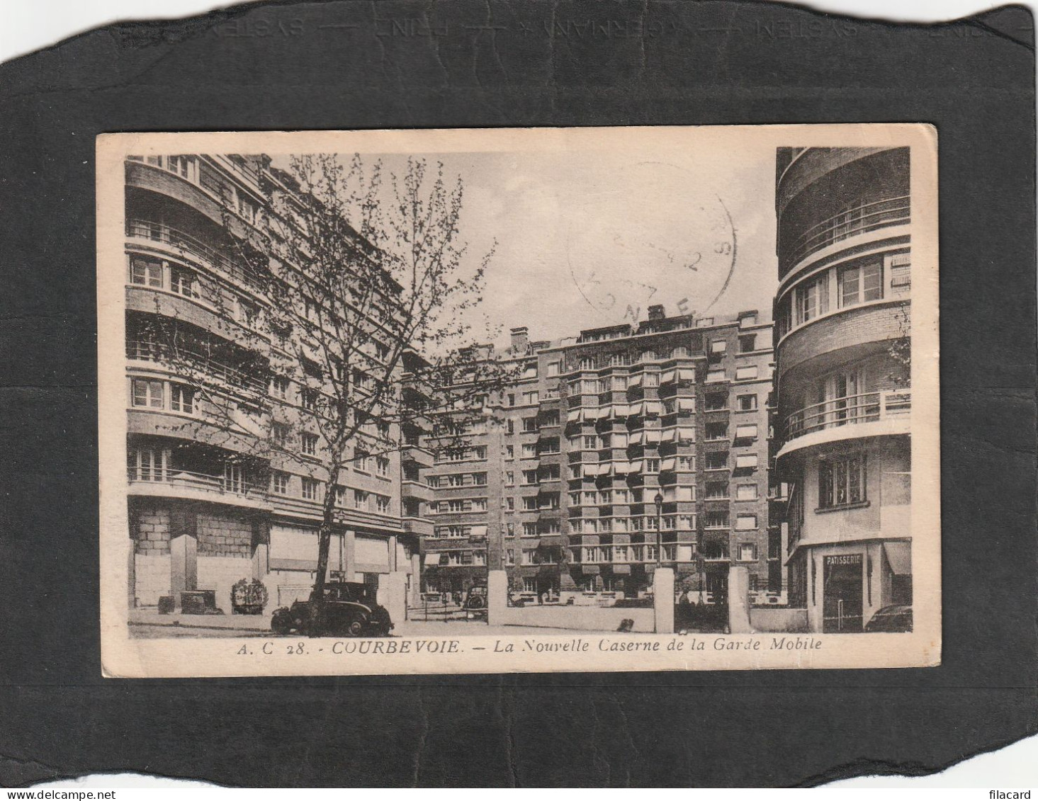 128461            Francia,     Courbevoie,   La  Nouvelle  Caserne  De La  Garde  Mobile,   VG   1937 - Barracks