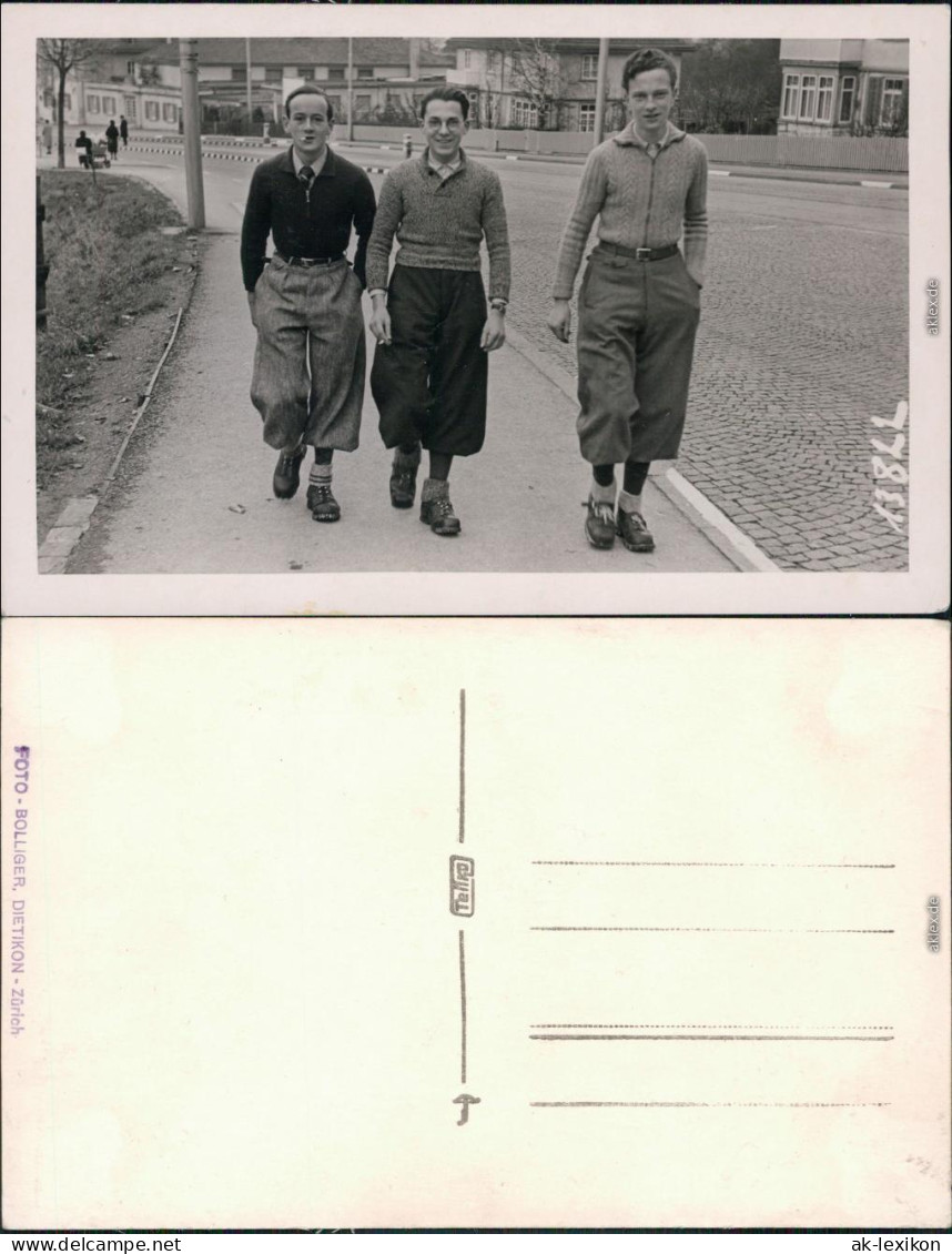 Privatfotokarte Ansichtskarte  Straßenjungen In Zürich ?? 1940 - Zu Identifizieren