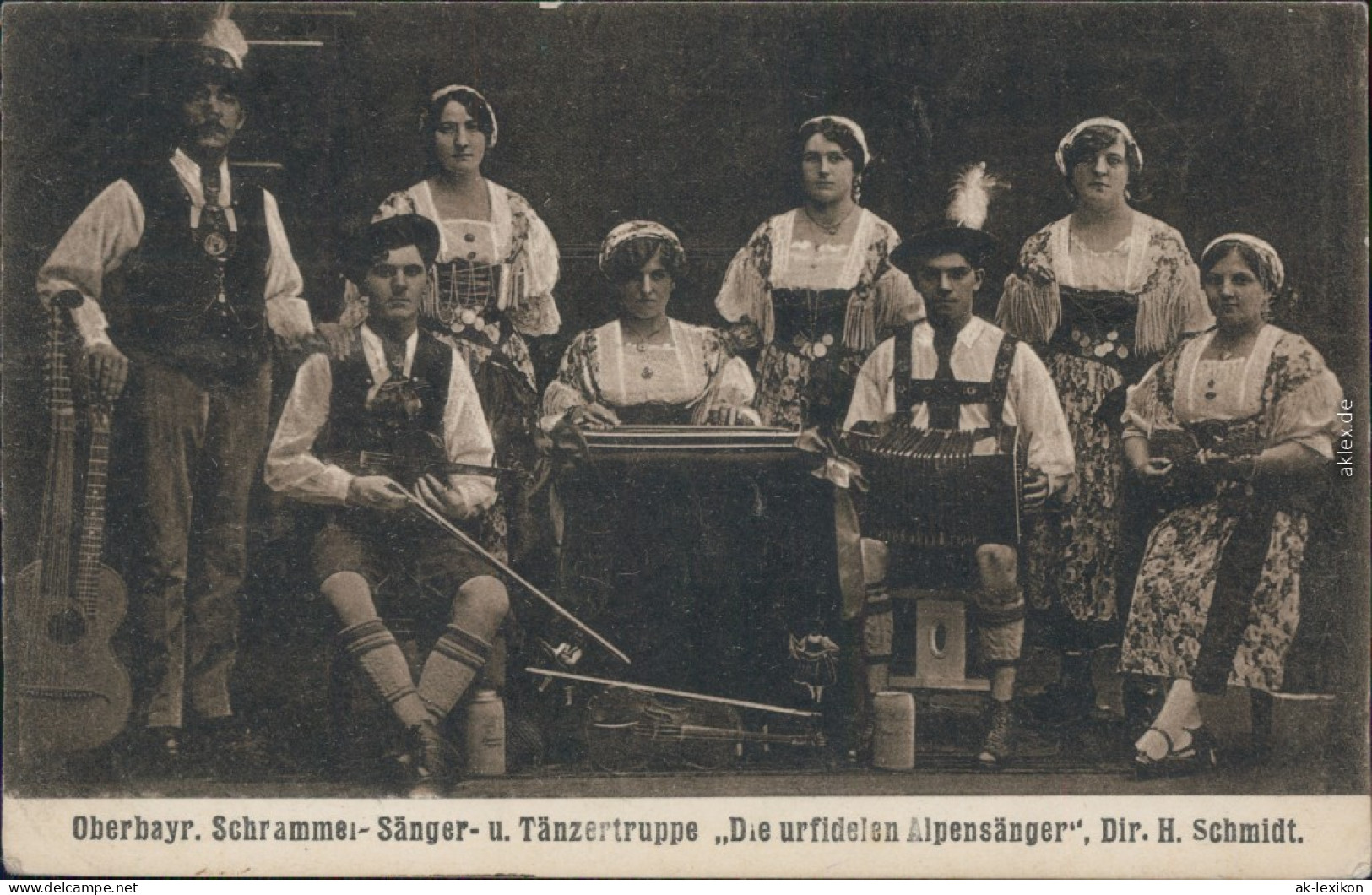 Oberbayr. Schrammer-Sänger- U. Tänzertruppe - Die Urfidelen Alpensänger   1910 - Unclassified