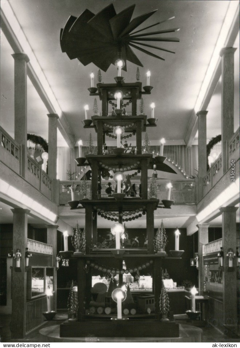 Ansichtskarte Seiffen (Erzgebirge) Spielzeugmuseum: Große Pyramide 1972 - Seiffen