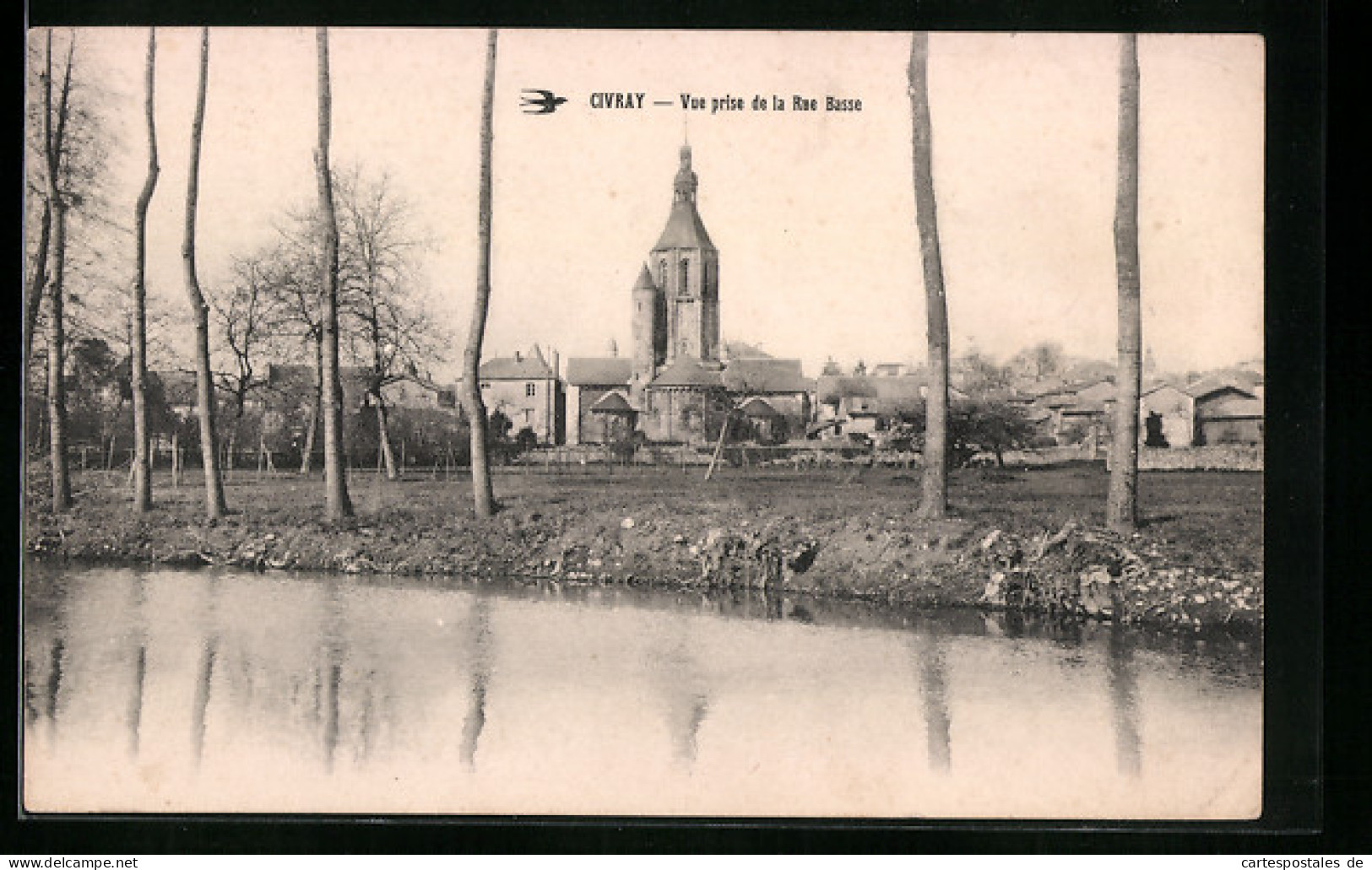 CPA Civray, Vue Prise De La Rue Basse  - Civray