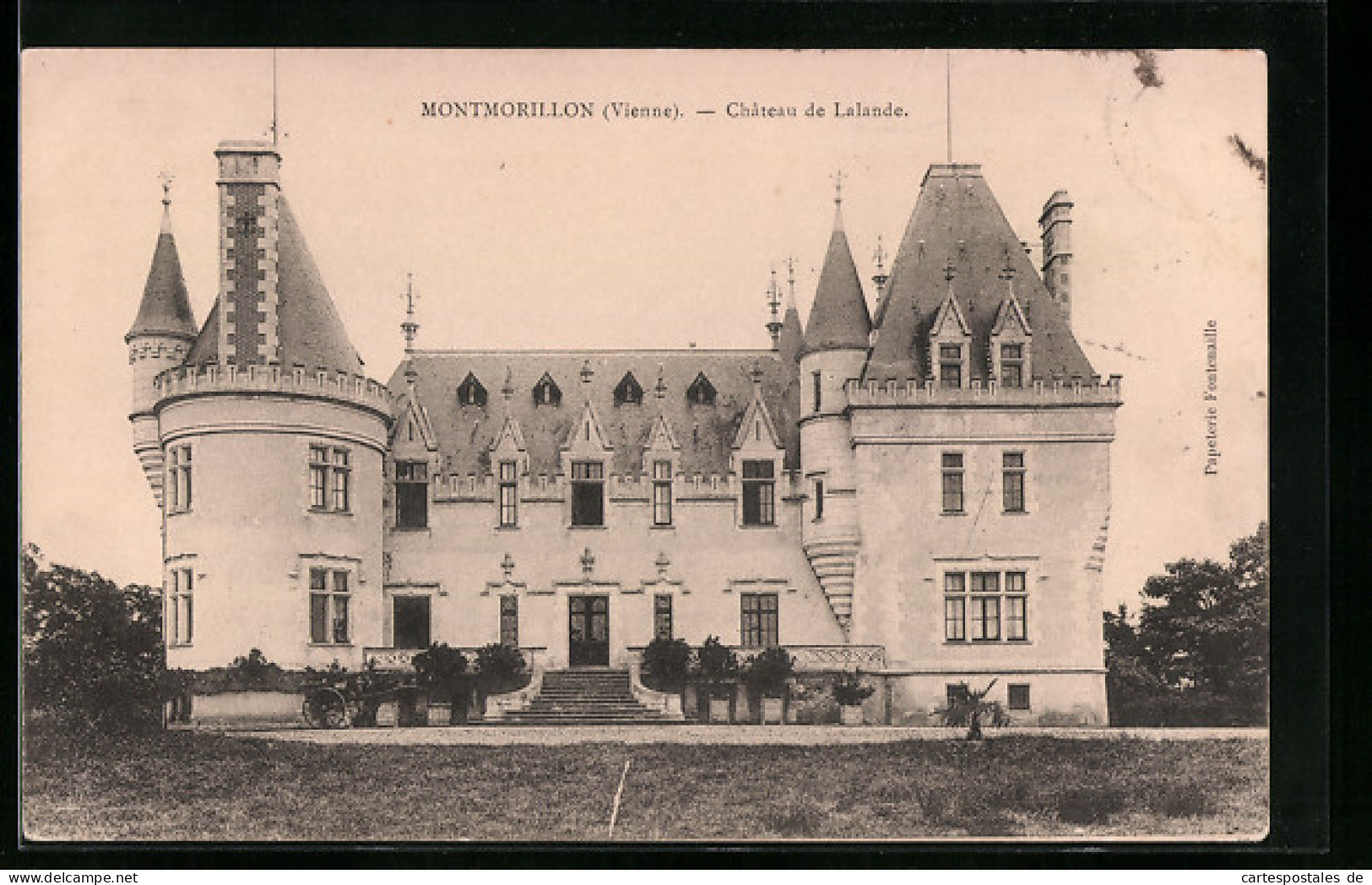 CPA Montmorillon, Chateau De Lalande  - Montmorillon