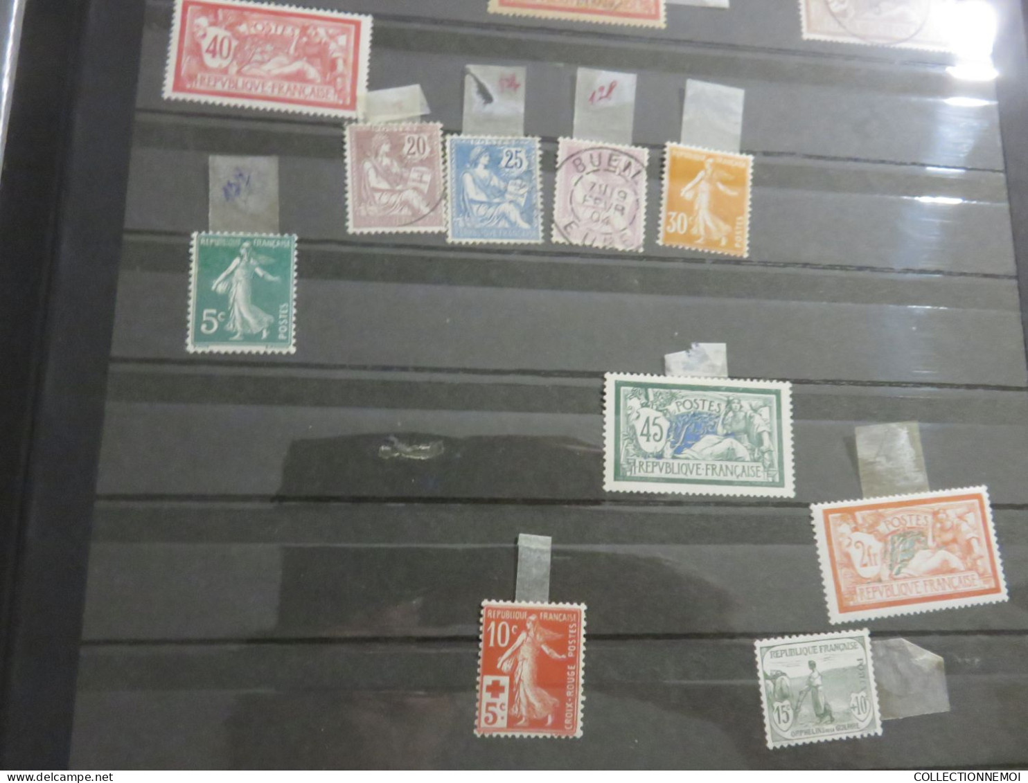 lot de france ,, TIMBRES NEUFS ,,et oblitérés, avec et sans charniére ,,LIRE DESCRIPTION TRES IMPORTANT