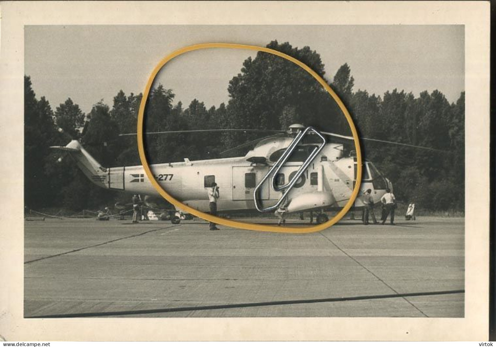 Helikopter -Hélicoptère-Helicopter    : SIKORSKY   S-61A  (  12.5 X 9 Cm )   See Scans - Aviation