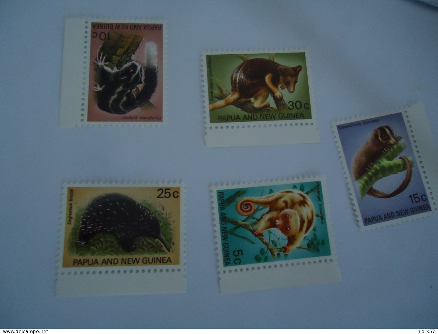 PAPUA NEW GUINEA  MNH 5 STAMPS    ANIMALS - Unused Stamps