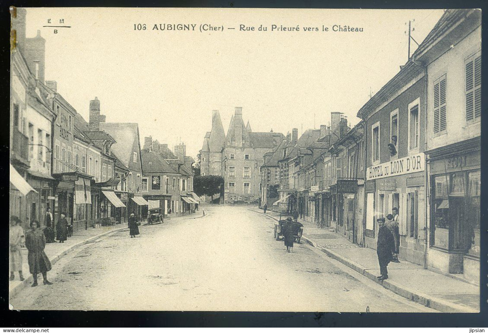 Cpa Du 18 Aubigny -- Rue Du Prieuré Vers Le Château   STEP103 - Aubigny Sur Nere
