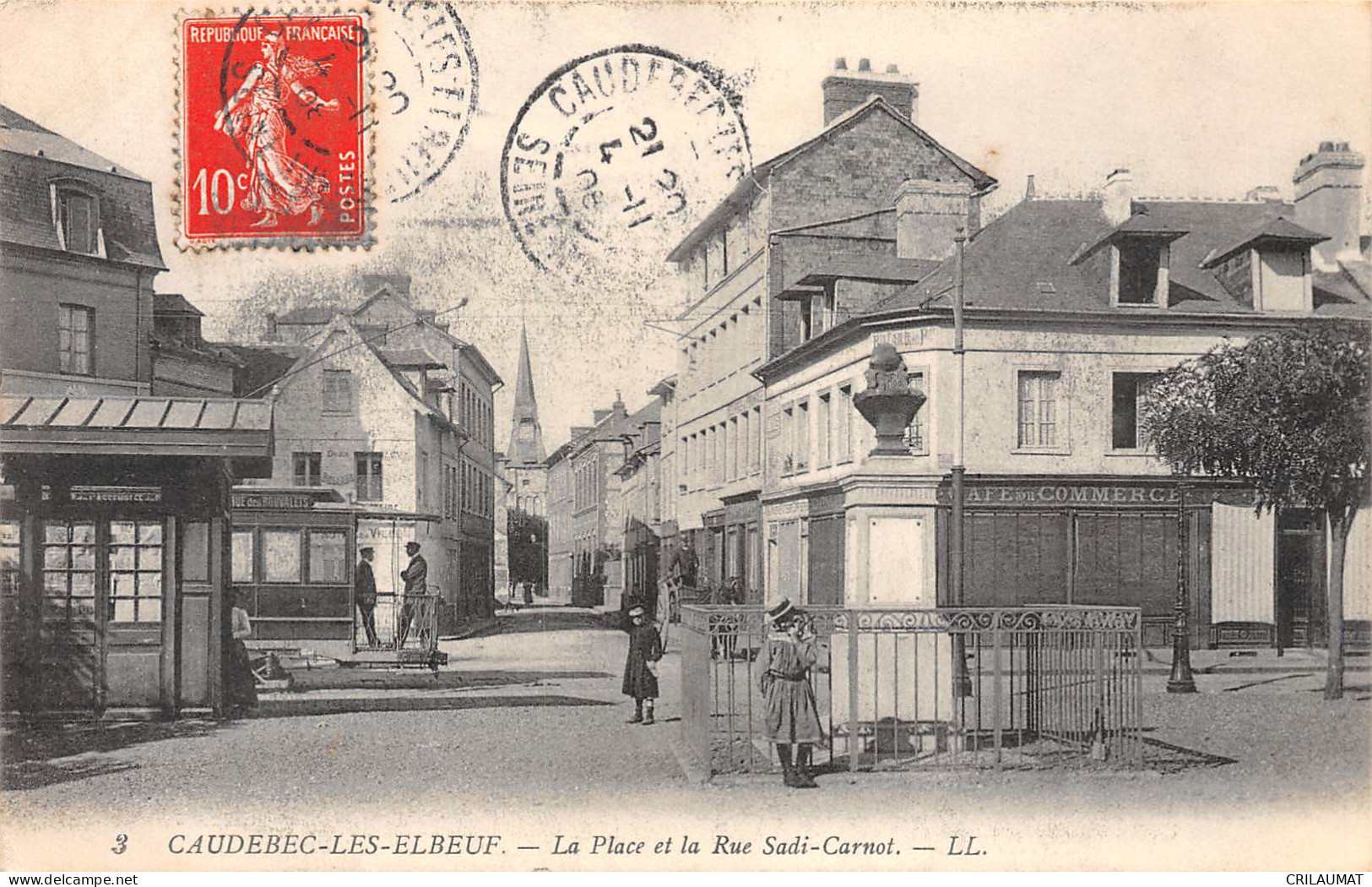 76-CAUDEBEC-LES-ELBEUF-La Place Et La Rue Sadi-Carnot-N 6004-A/0367 - Caudebec-lès-Elbeuf
