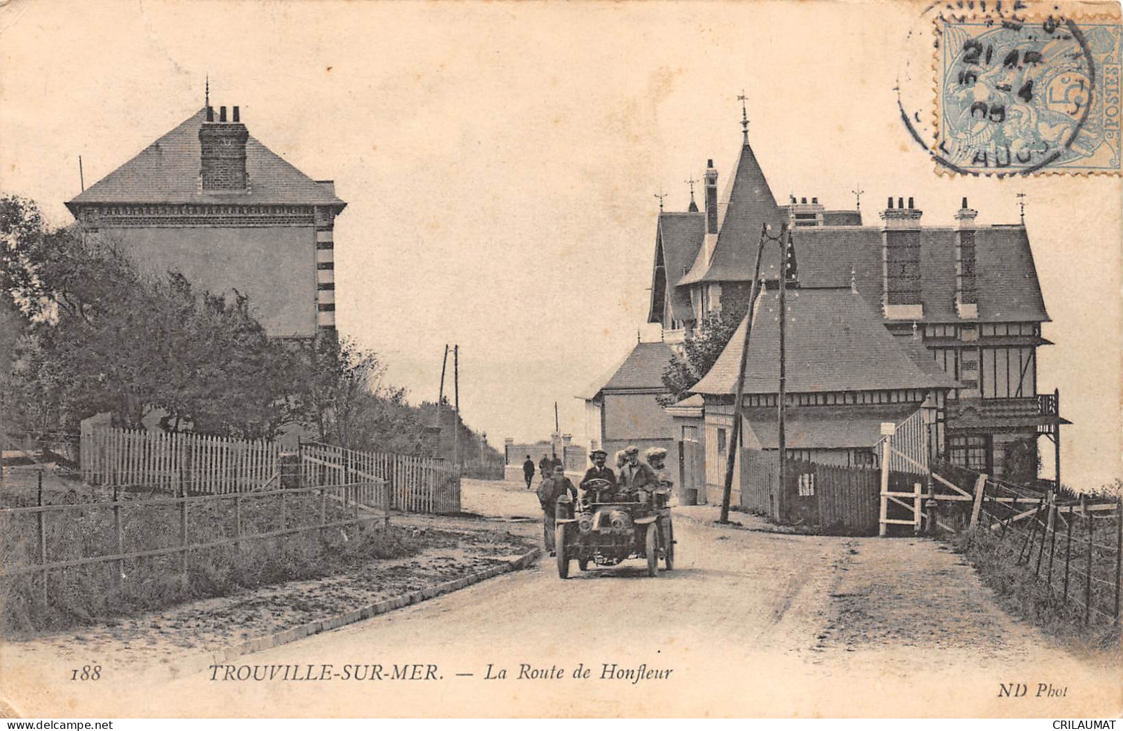 14-TROUVILLE-SUR-MER-La Route D Honfleur-N 6004-D/0057 - Trouville