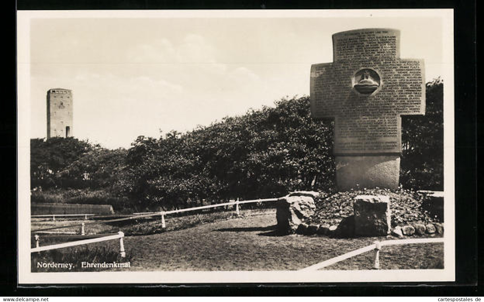 AK Norderney, Ehrendenkmal  - Norderney