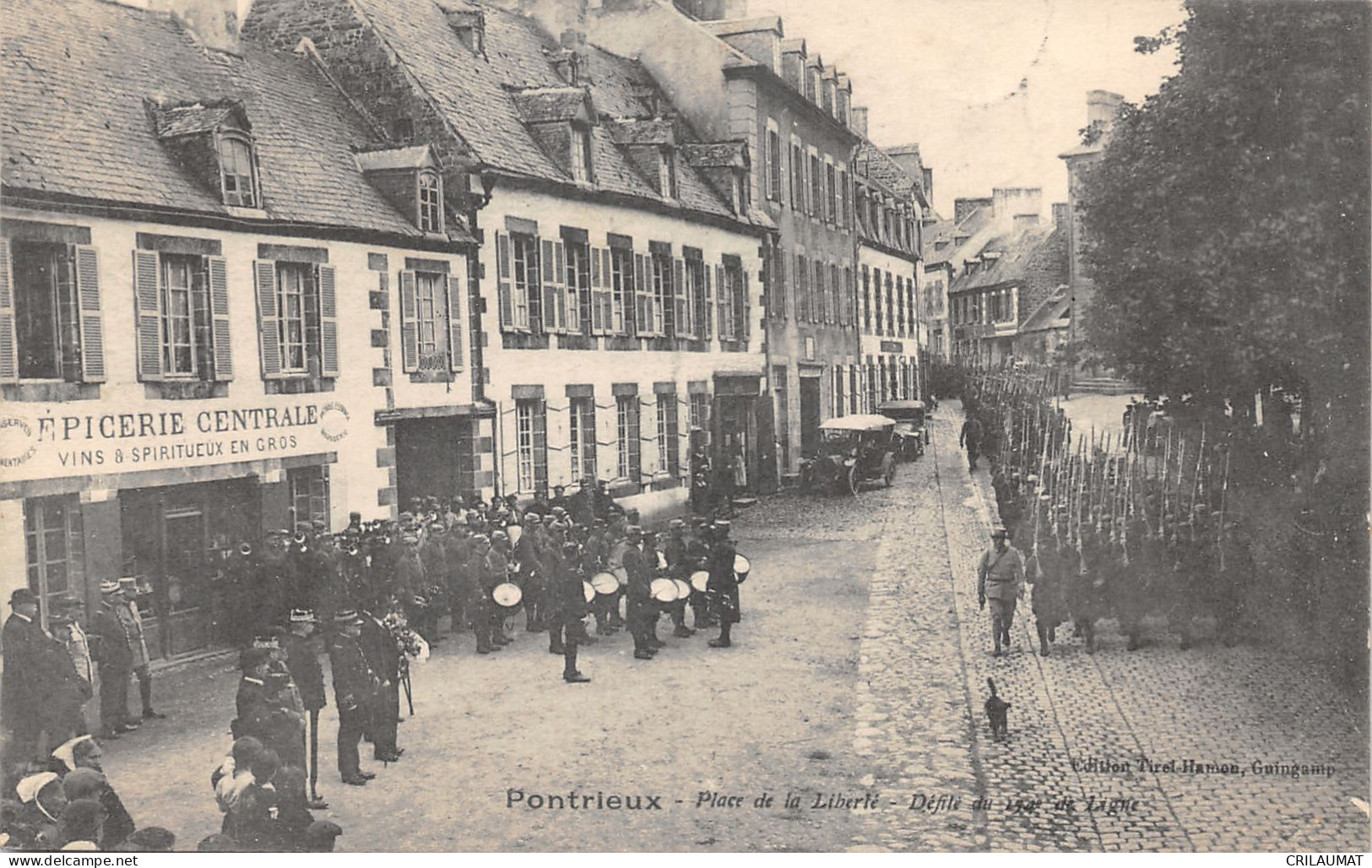 22-PONTRIEUX-PLACE DE LA LIBERTE DEFILE MILITAIRE-N 6008-E/0193 - Pontrieux