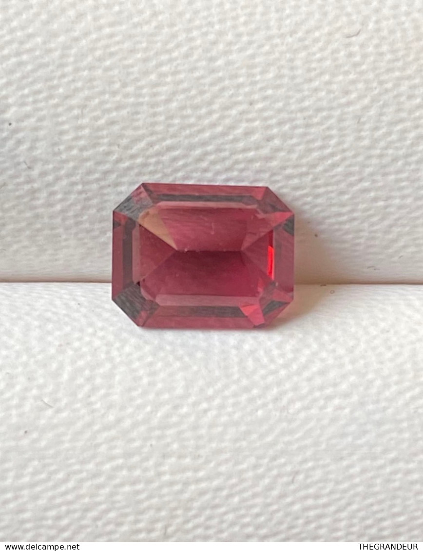 Rhodolite Garnet Gemstone 2.15 Carat Natural Certify Octagon Shape Loose Gemstone - Unclassified