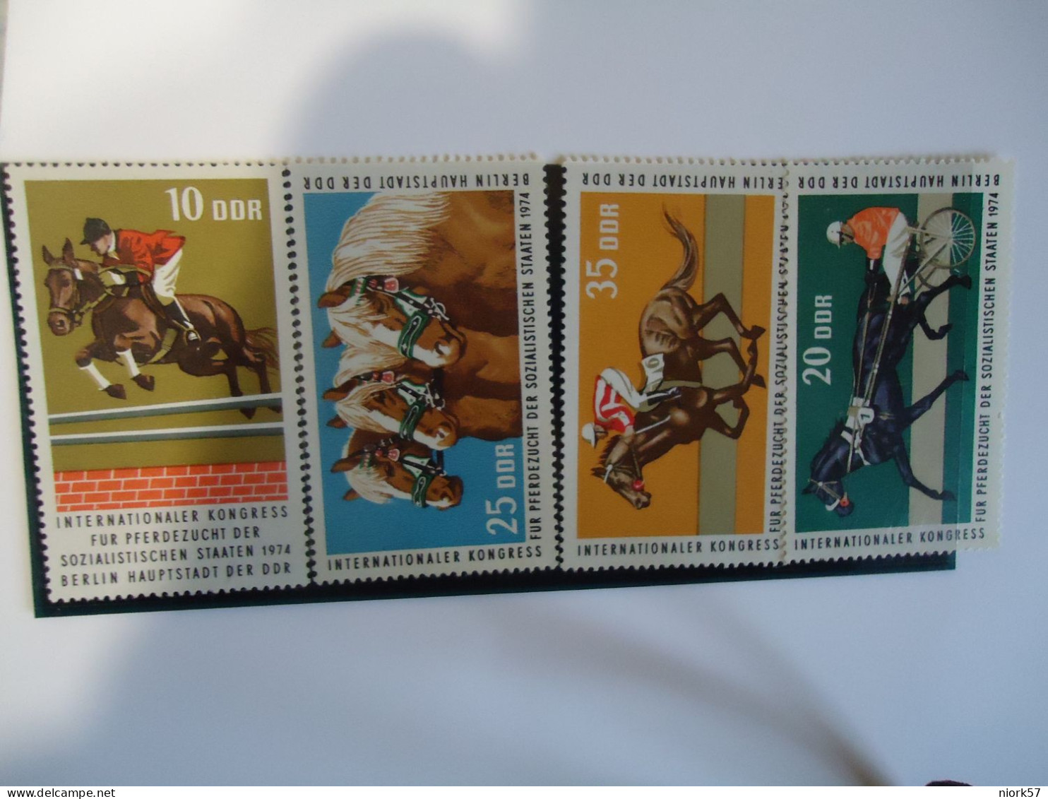 GERMANY   DDR   MNH STAMPS    ANIMALS HORSES - Caballos