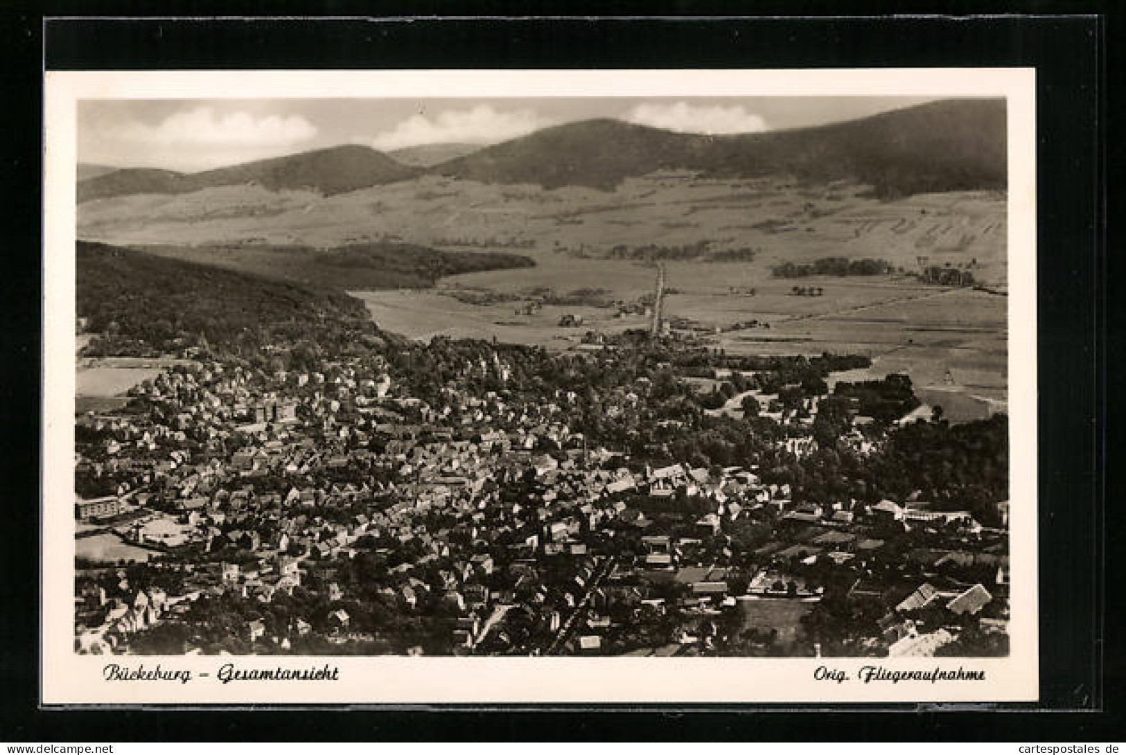 AK Bückeburg, Gesamtansicht, Fliegeraufnahme  - Bückeburg