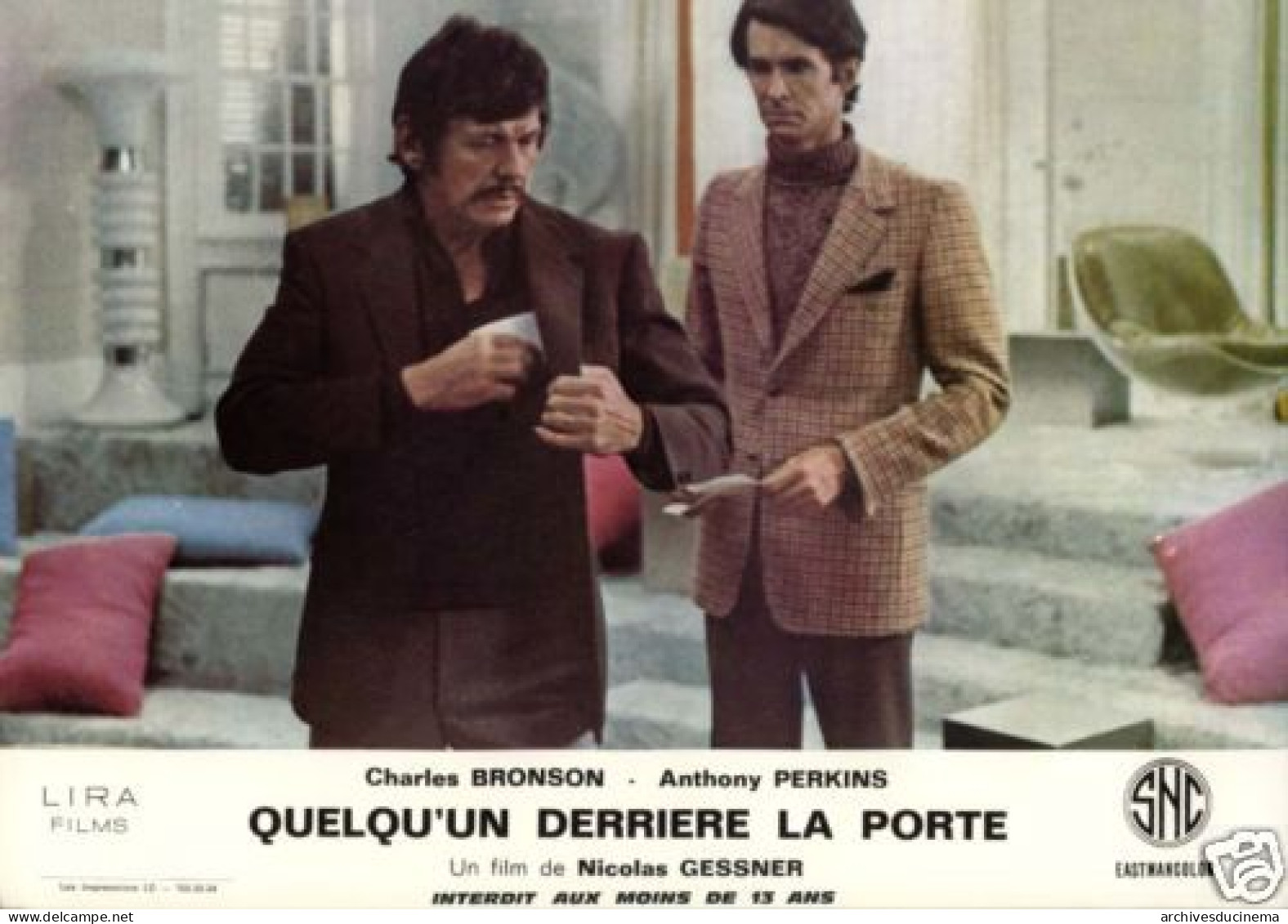 Charles BRONSON - Anthony PERKINS 15 Photos QUELQU'UN DERRIERE LA PORTE - Photographs